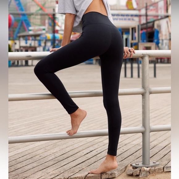 Offline Pants - Offline Black OG High Rise Leggings